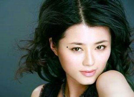 演员张静雯个人资料,影视圈璀璨新星，多才多艺的演技女神