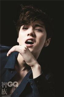 鹿含个人资料,才华横溢的年轻艺术家，用镜头讲述生活故事